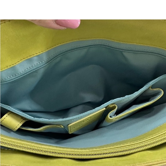 Cole Haan Tote Bag Leather Lime. Contrast Lining. Trinity Series SUO5. Soft! - Picture 9 of 9